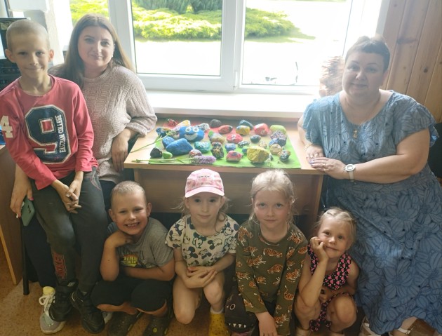 Bērnu un jauniešu radošā darbnīca "Krāsu akmeņi"